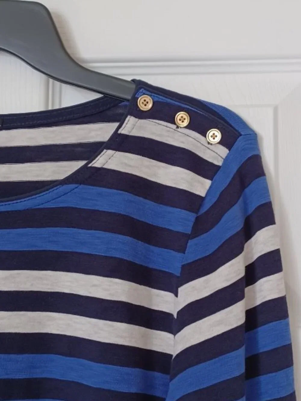 EUC J. Crew Striped Long Sleeve Tee w/Gold Buttons on Shoulder Size Large